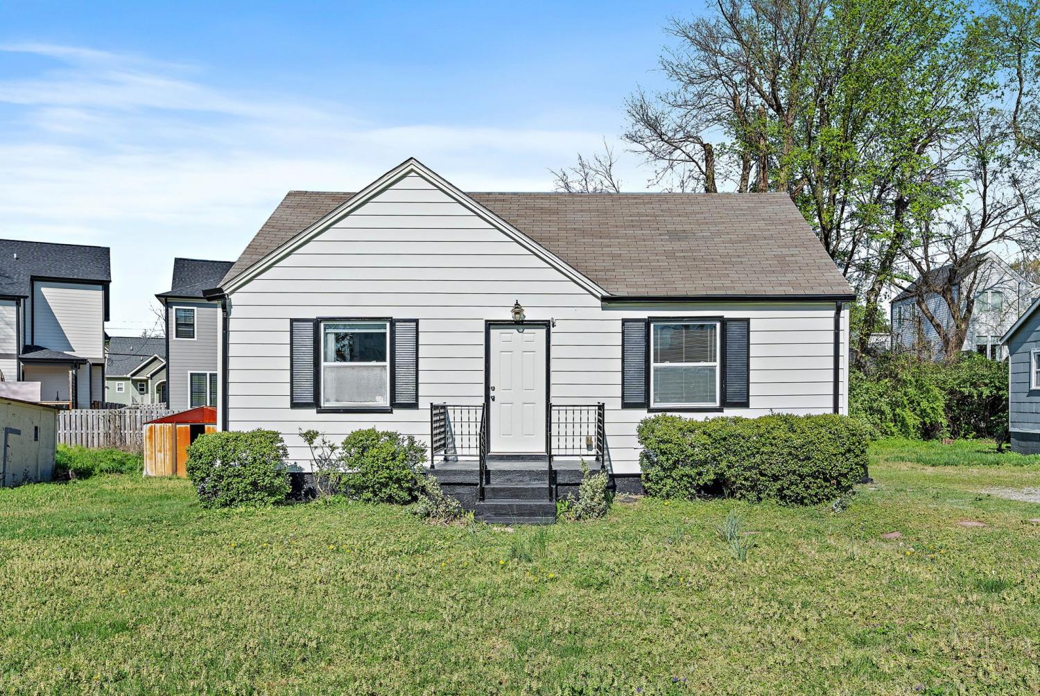 508-W-Bend-Dr For Sale