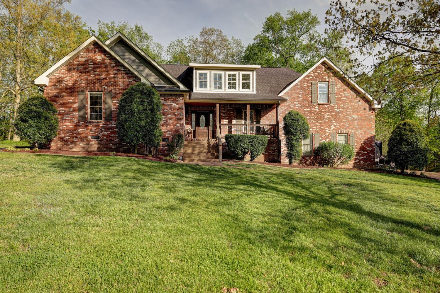 1038-Willow-Trl For Sale