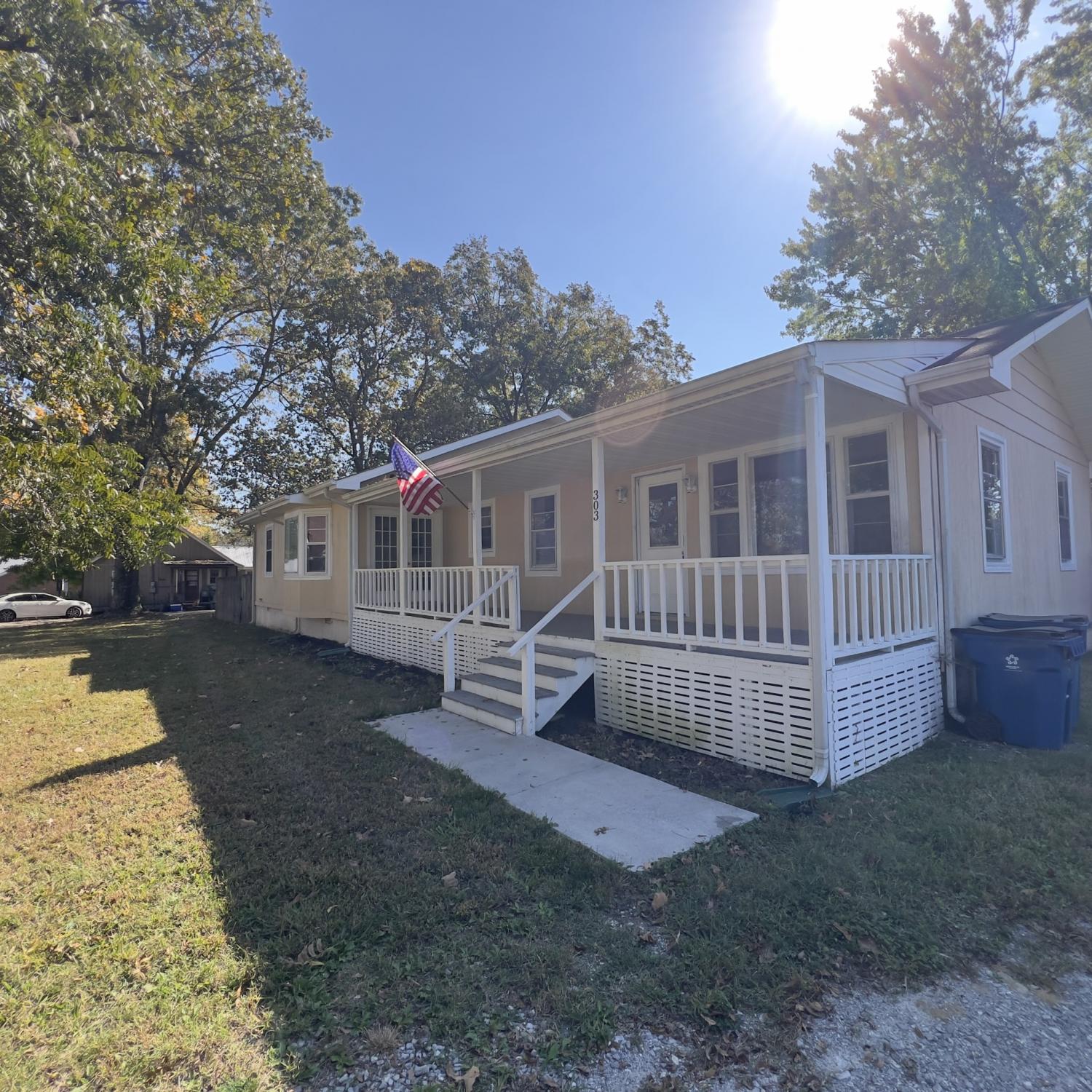 303-Willow-St For Sale