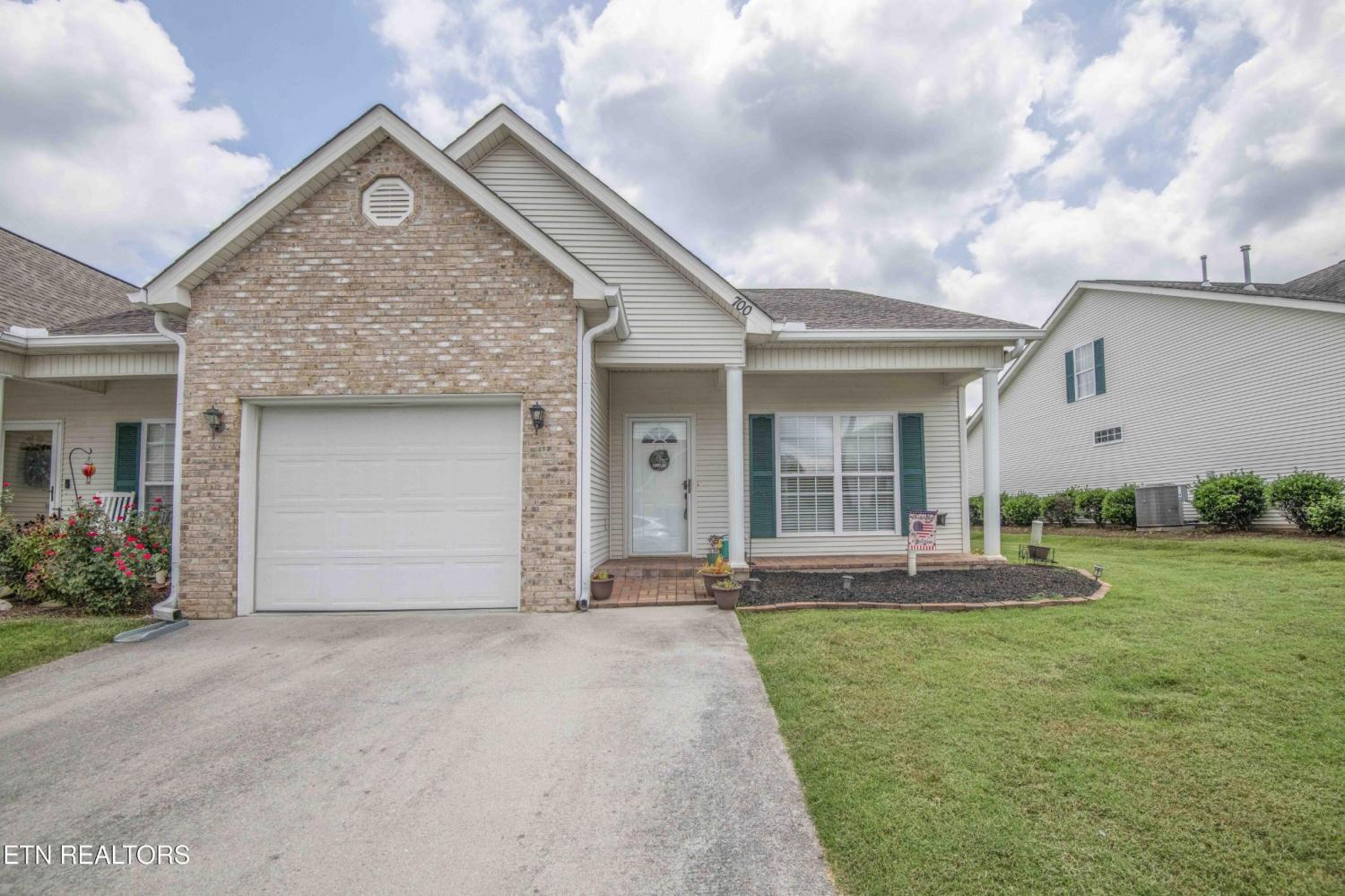 700-Willington-Place For Sale