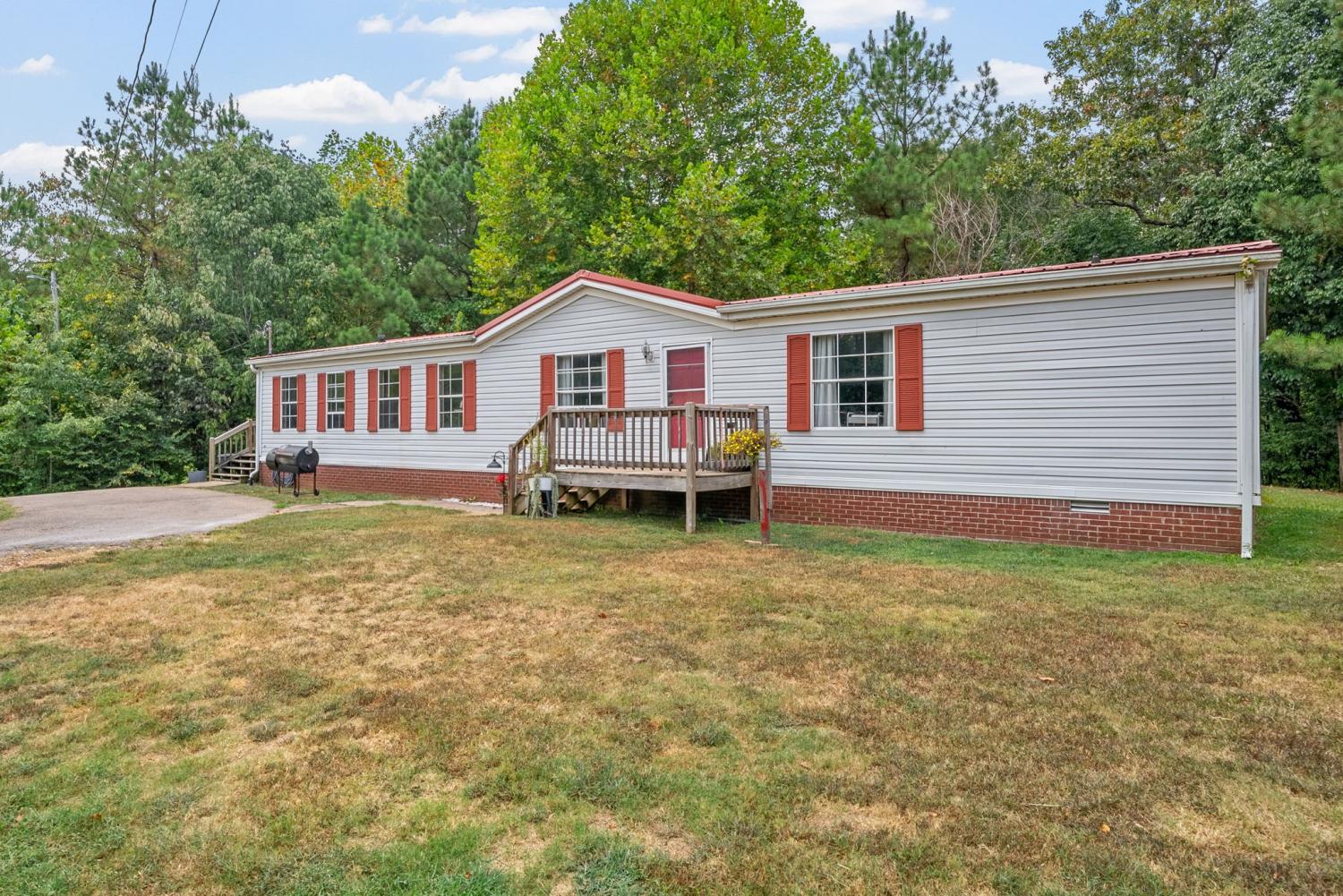 242-Barn-Circle-Rd For Sale