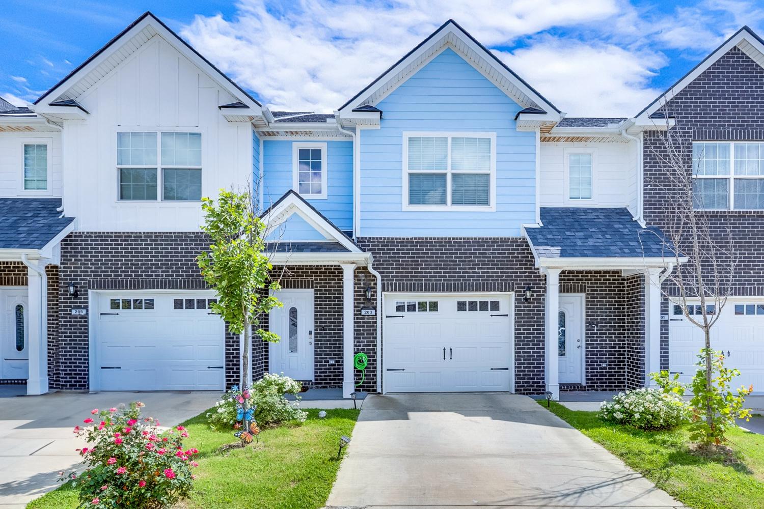 203-Longfellow-Ln For Sale