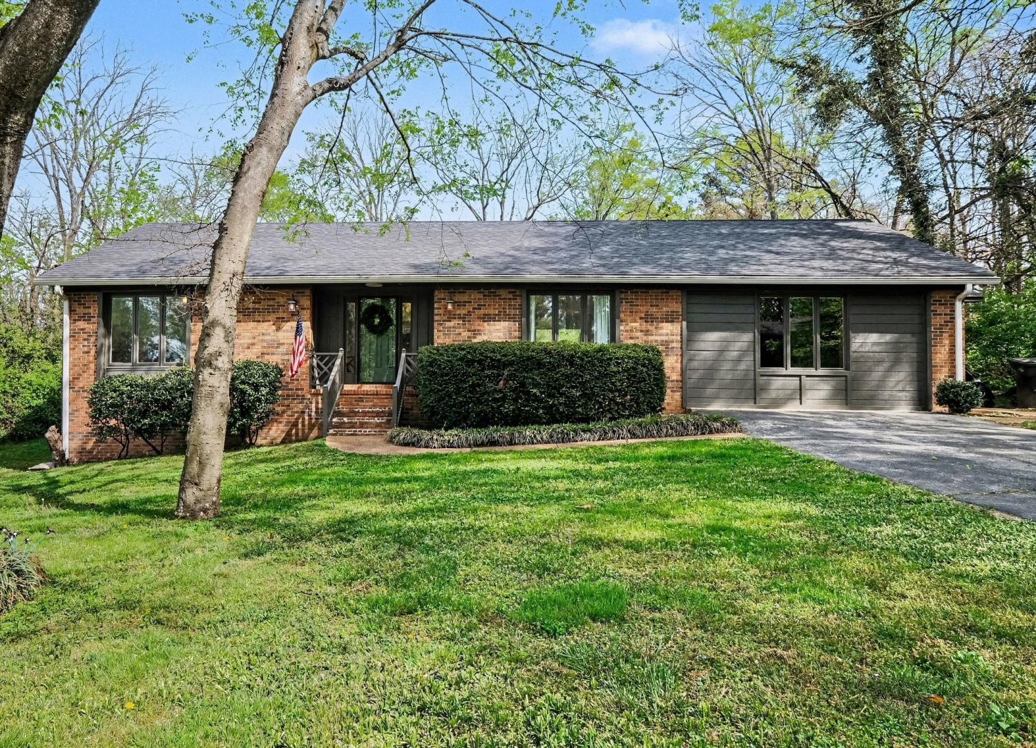1112-Hiwassee-Dr For Sale