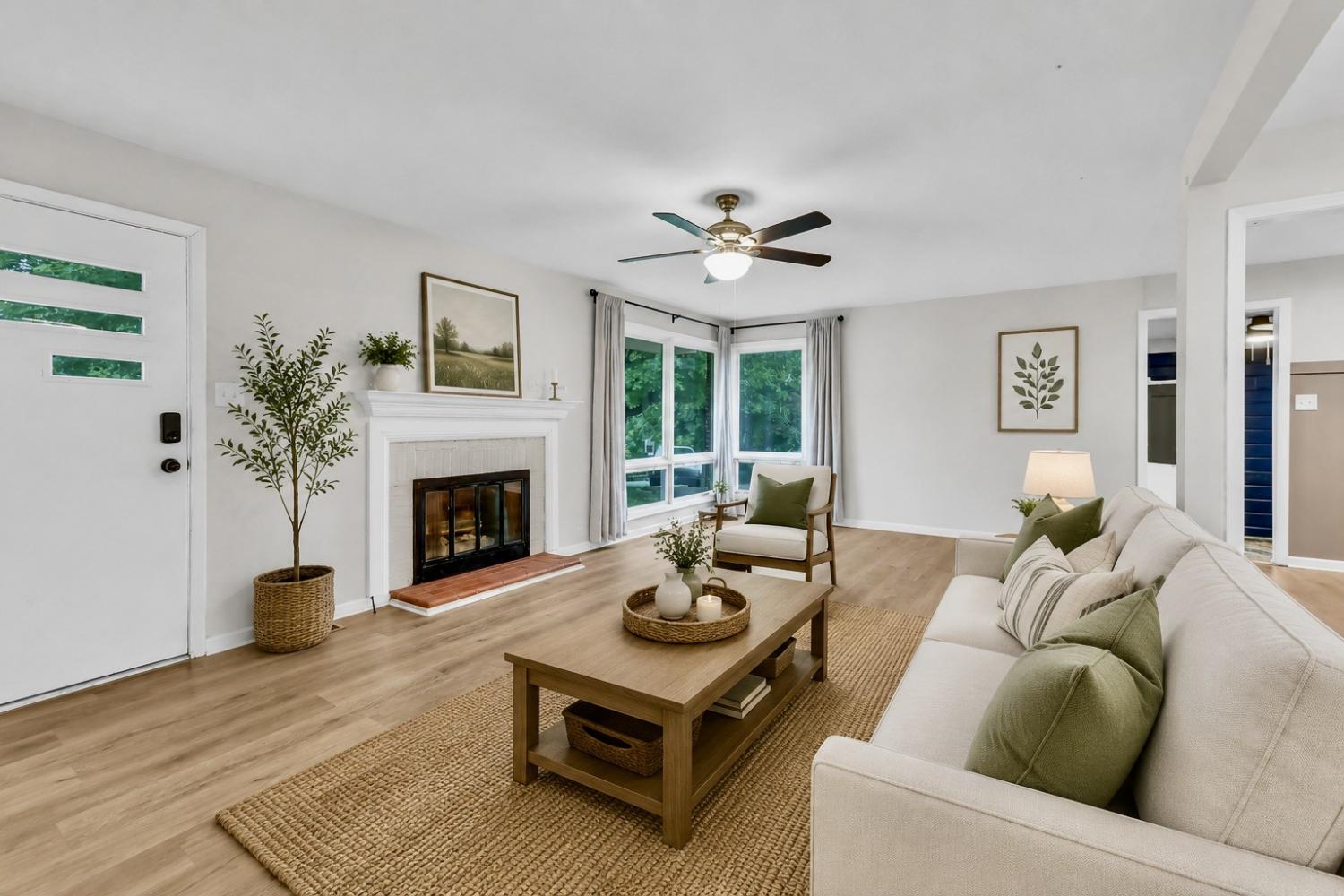 301-Main-St For Sale