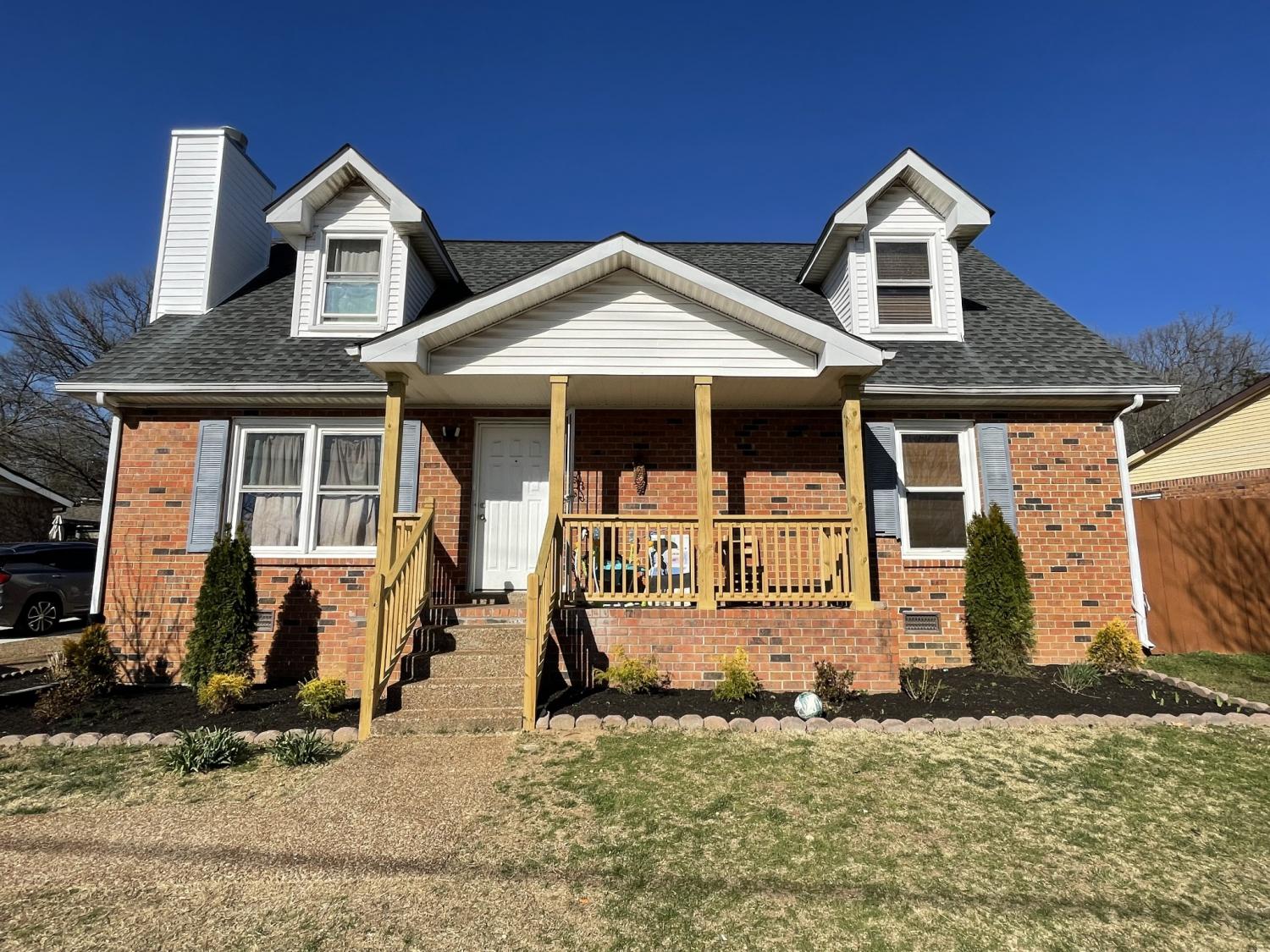 552-Piccadilly-Row For Sale
