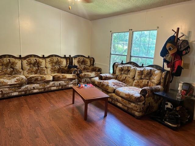 702-Cherrywood-Ct For Sale
