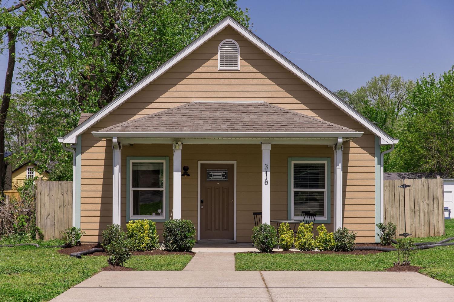 316-Valeria-St For Sale