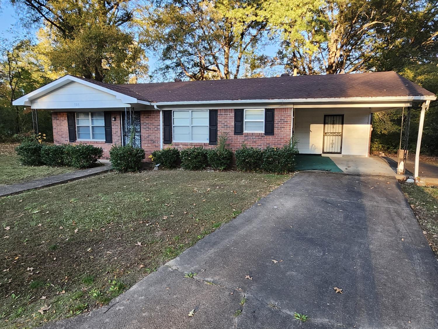 705-George-St For Sale