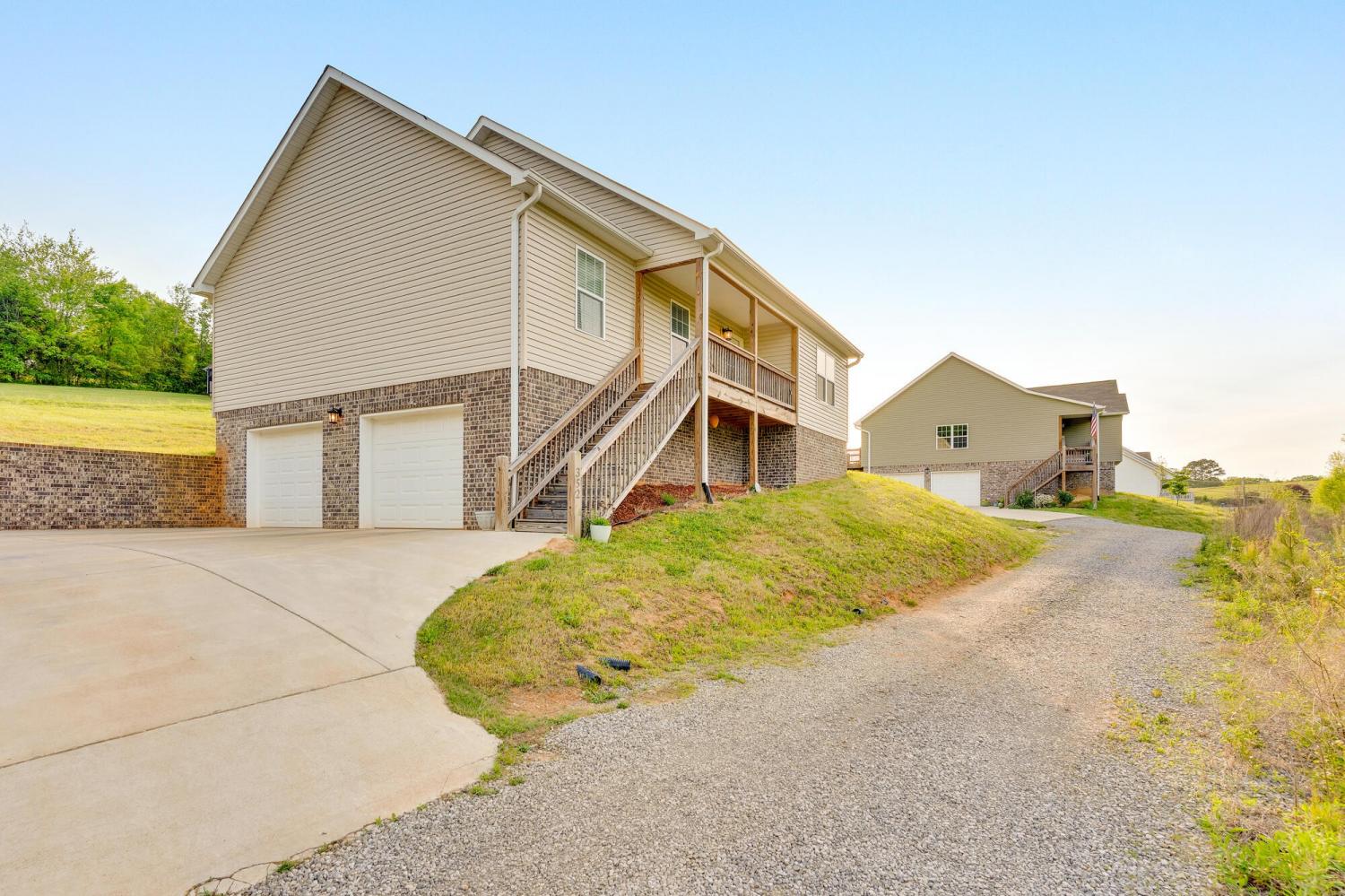 352-Hungry-Hollow-Road--SE For Sale
