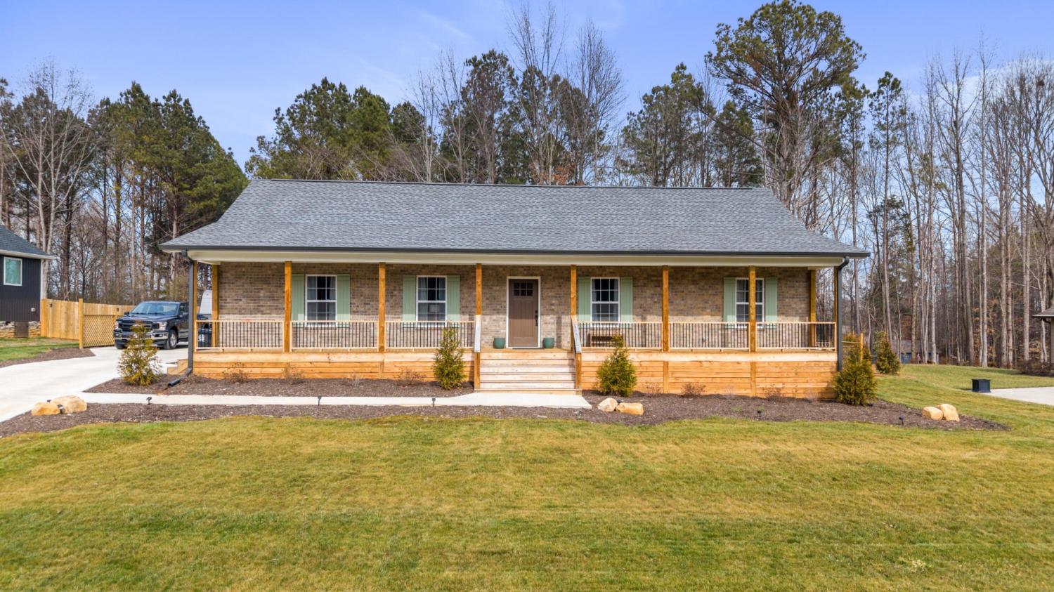 347-Shadows-Lawn-Drive For Sale