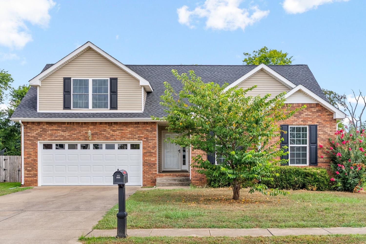 763-Ellie-Nat-Dr For Sale