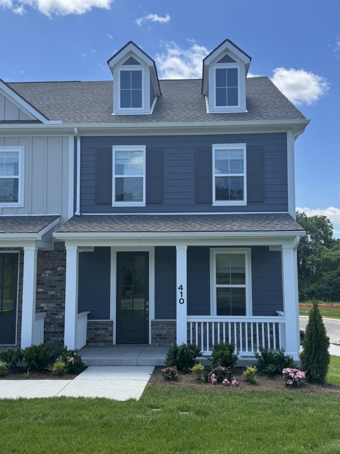 400-Blair-Rd For Sale