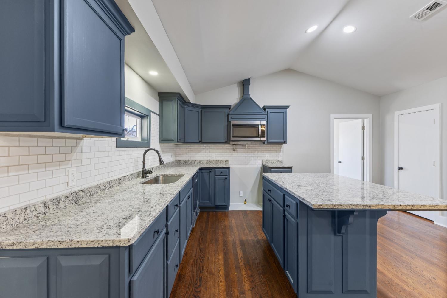 405 Fairfield Rd TN 37022 For Sale - 