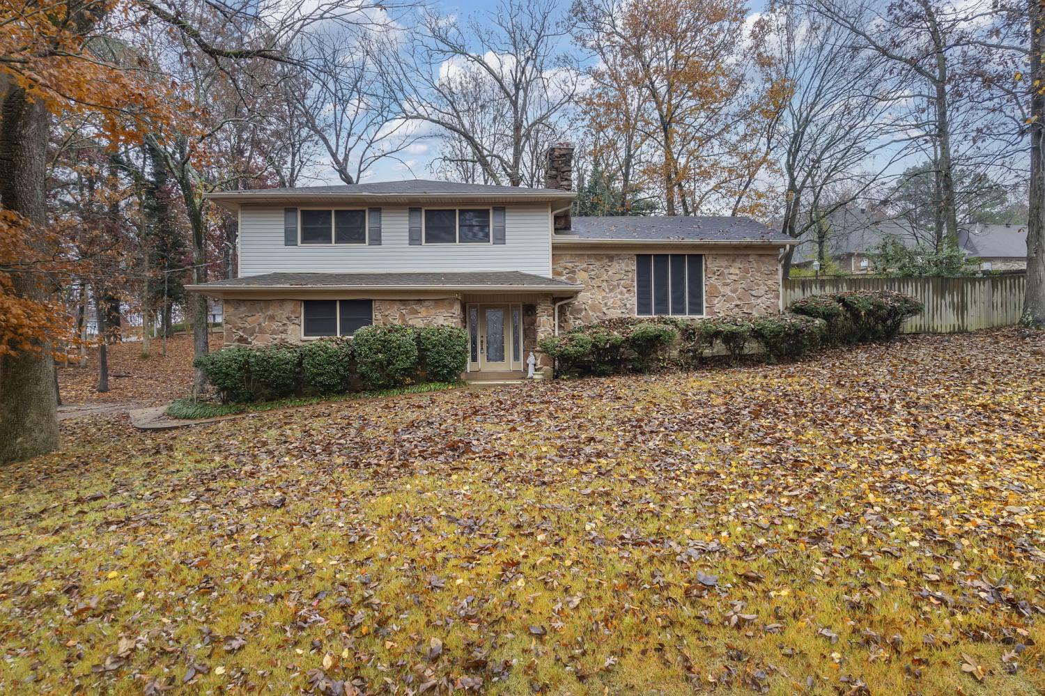 10-Pinecrest-Dr For Sale