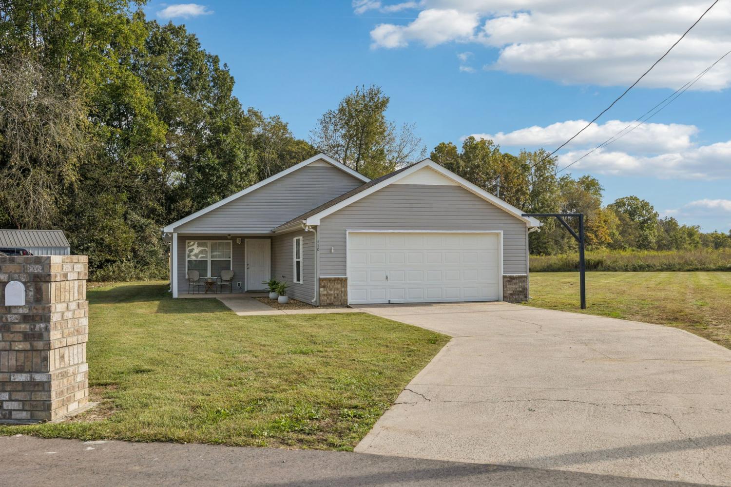 430-Daytona-Dr For Sale