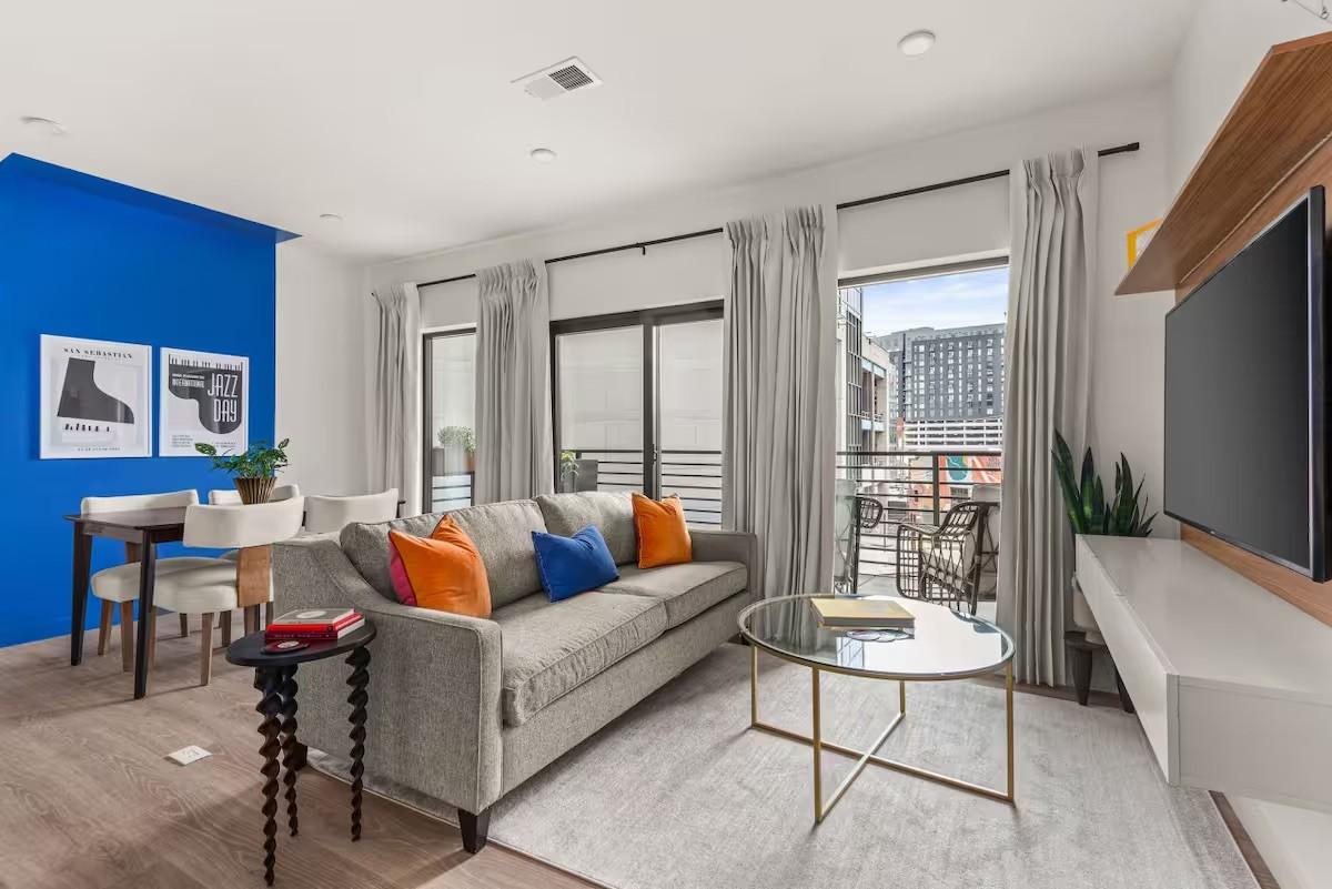 635-7th-Ave--S For Sale