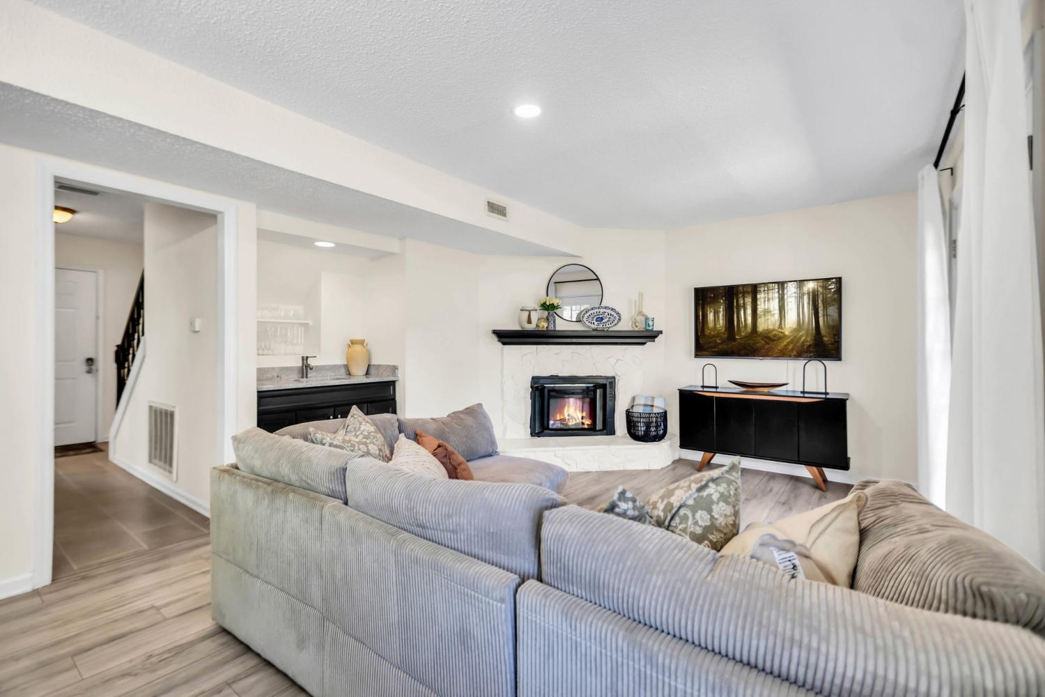 107-Maple-Way--N For Sale