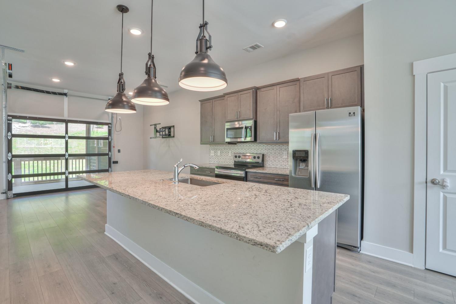 175-Stonecrest-Dr For Sale