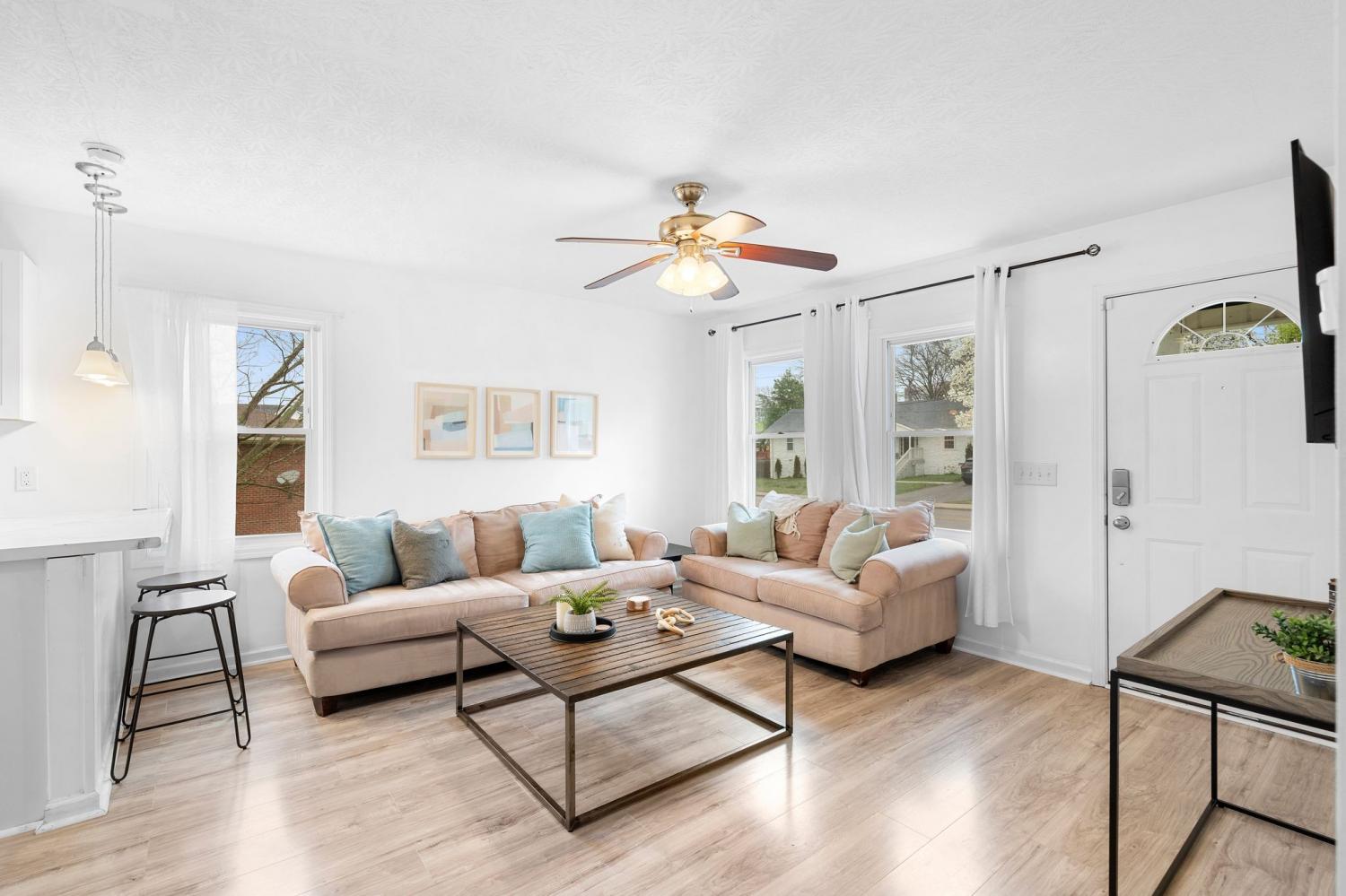 1027-College-Ave For Sale