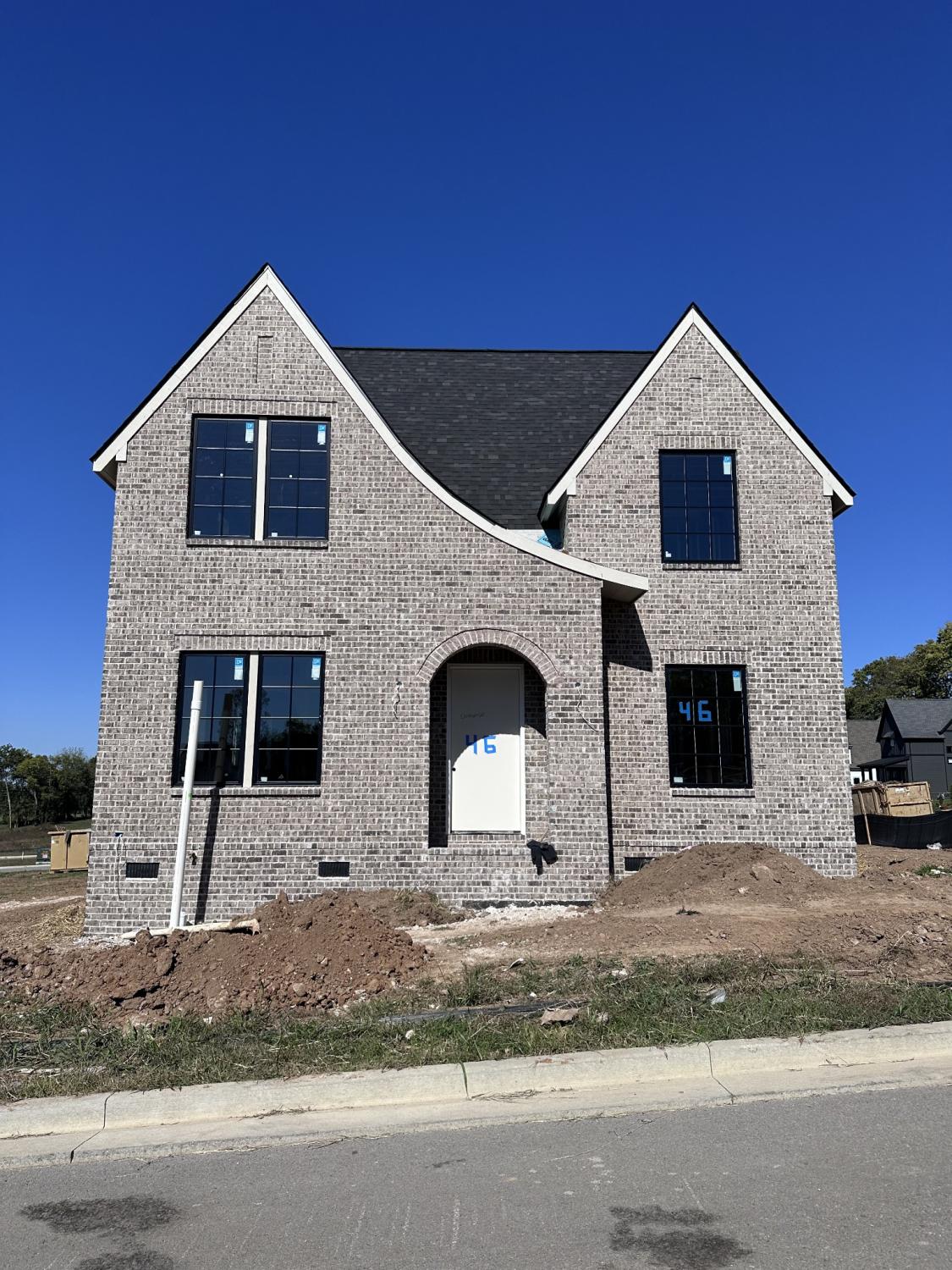 2032-Hector-Drive For Sale