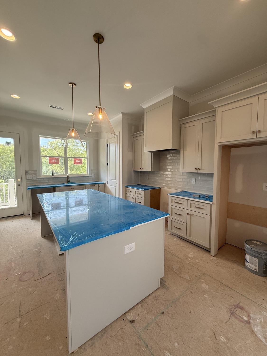 4015 Forestside Dr TN 37064 For Sale - 