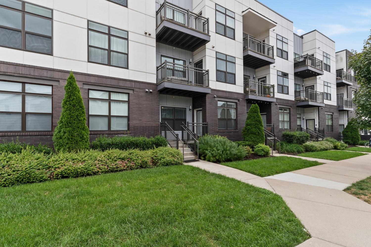 1646-54th-Ave--N For Sale