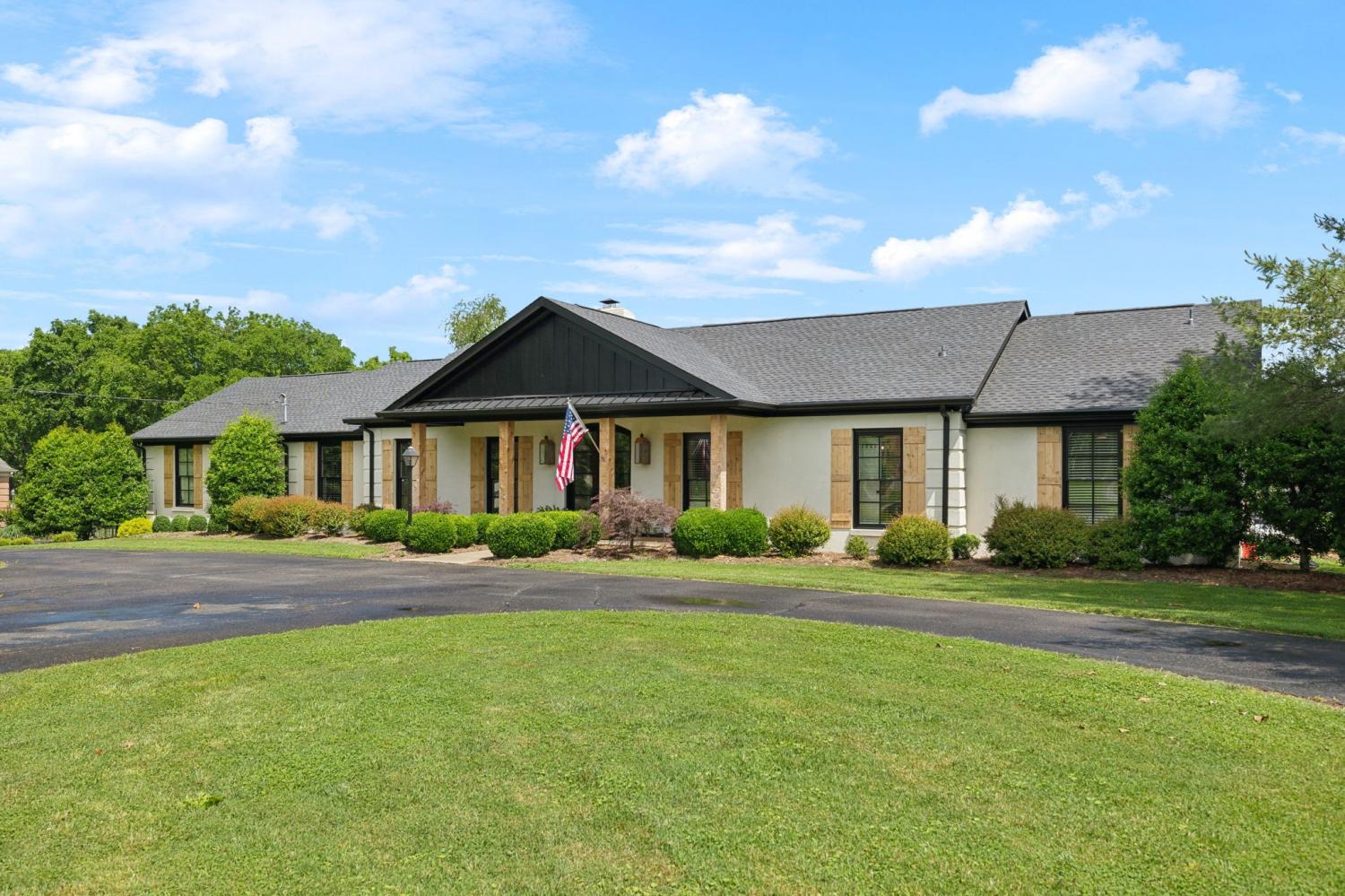106-Steeplechase-Ln For Sale