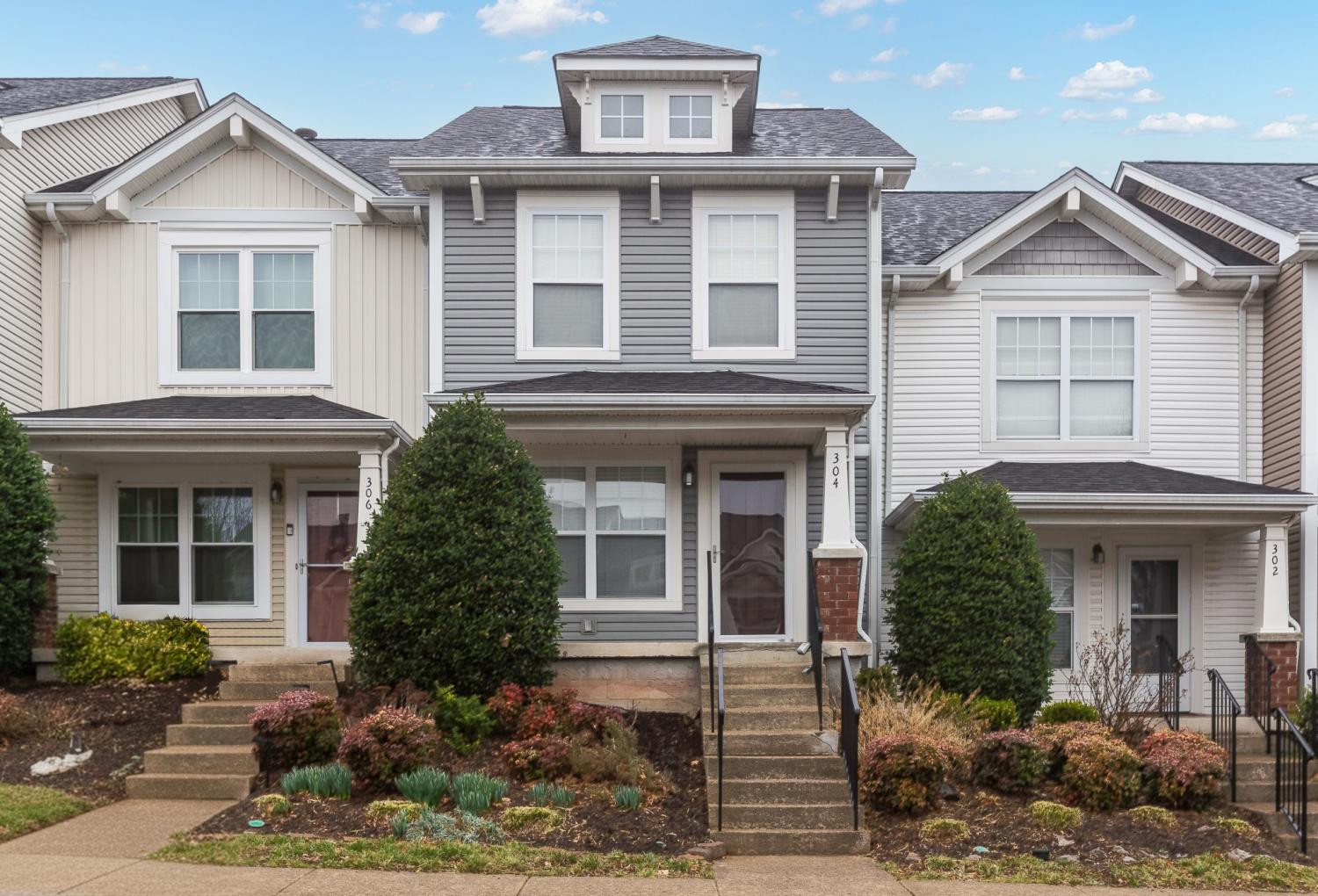 304-Shadow-Glen-Dr For Sale