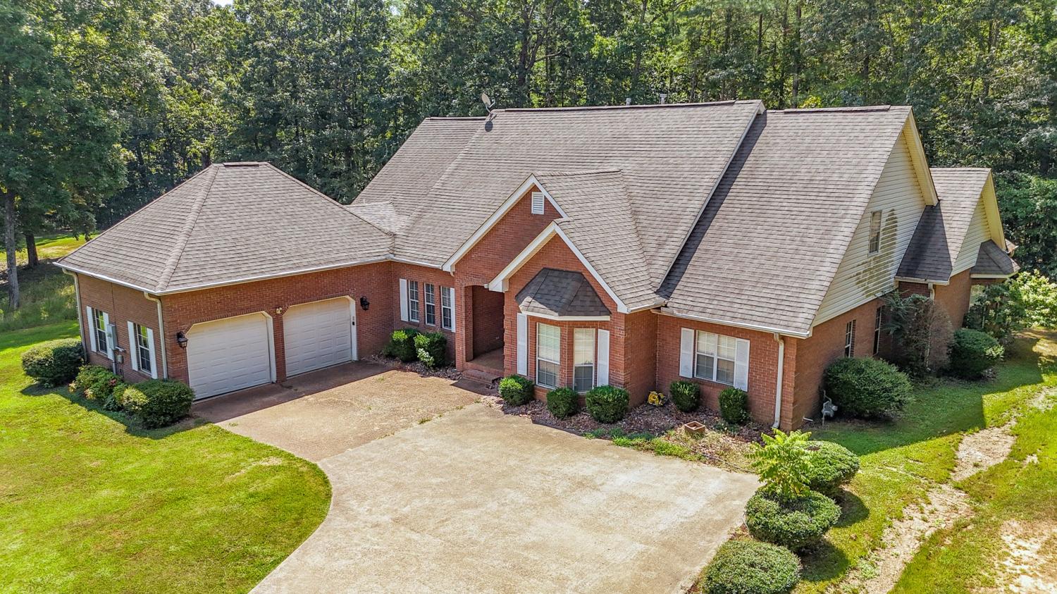 915-Clifftview-Rd For Sale