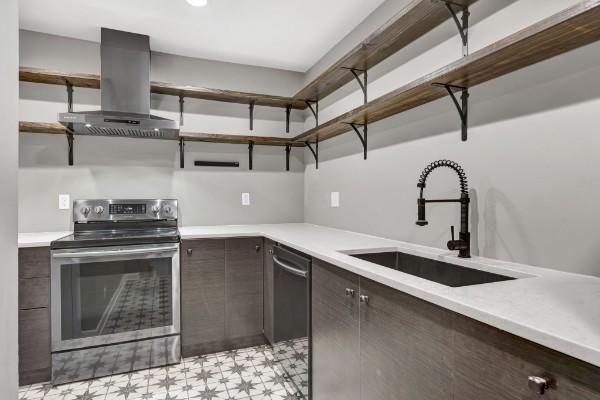 515-Basswood-Ave For Sale