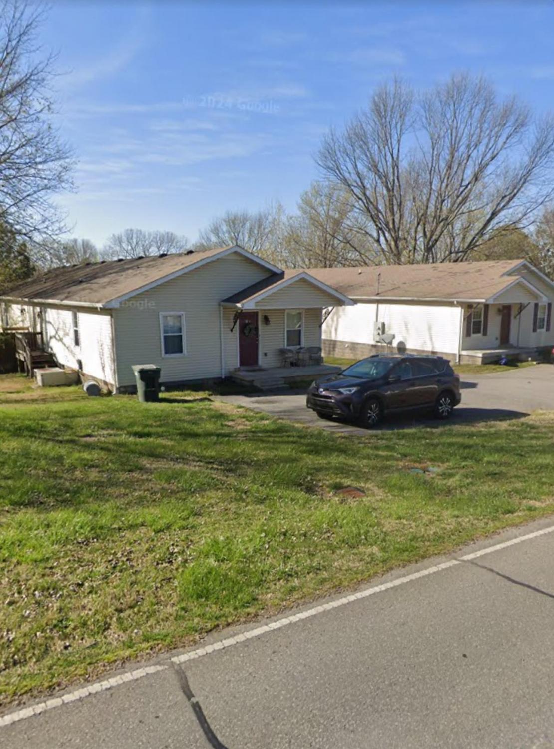 114-W-Hillcrest-Dr For Sale