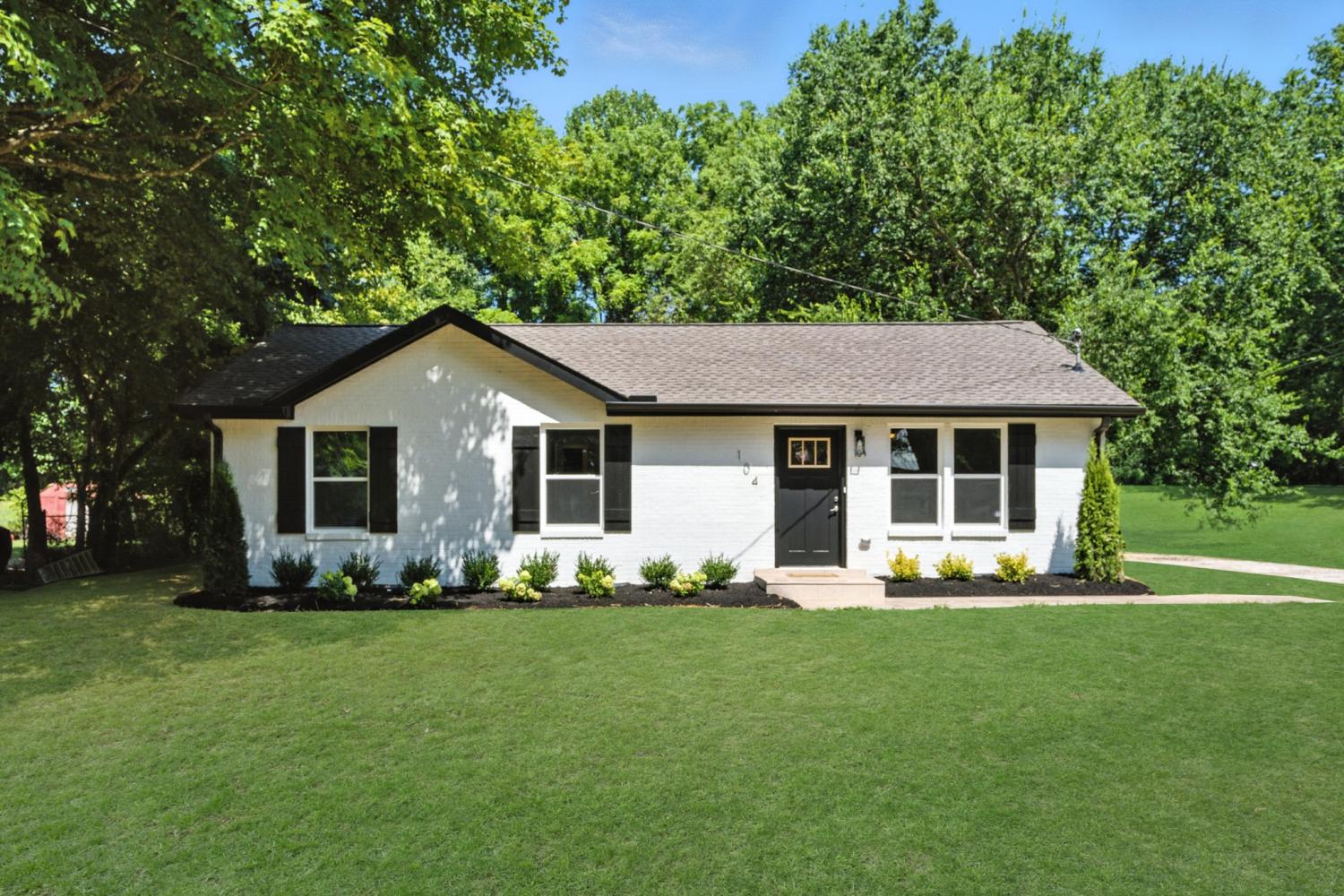 104-Davis-Dr For Sale