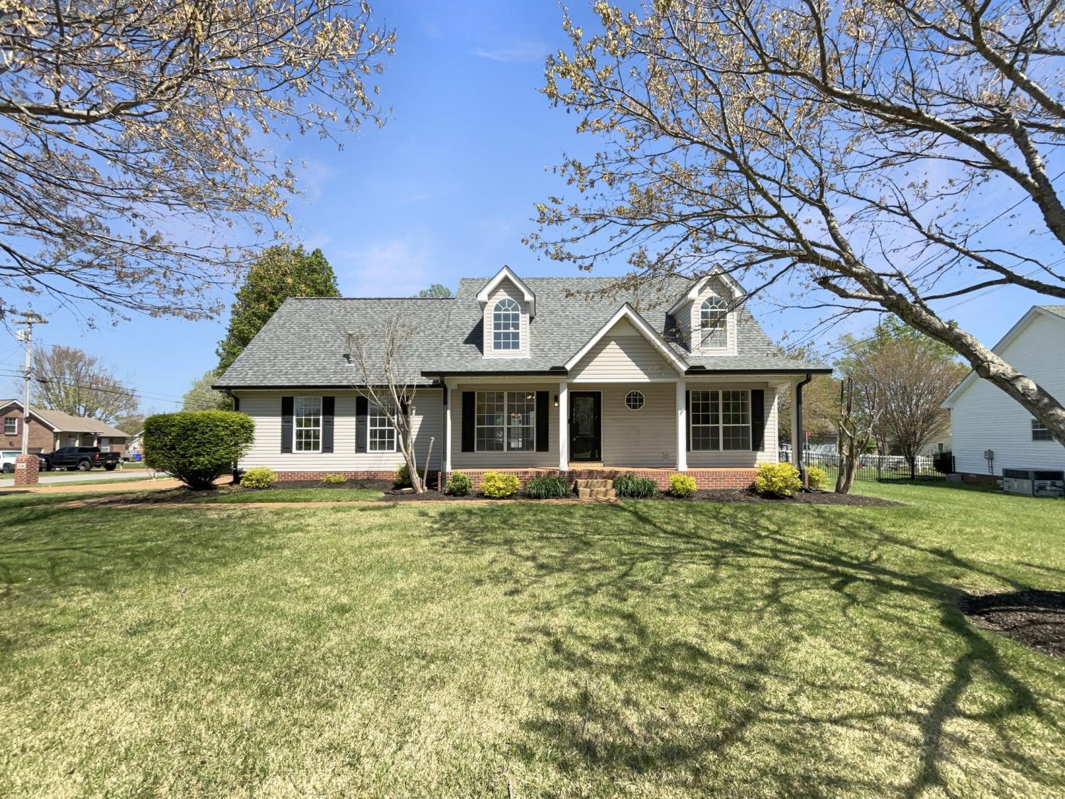 104-Hunterwood-Dr For Sale