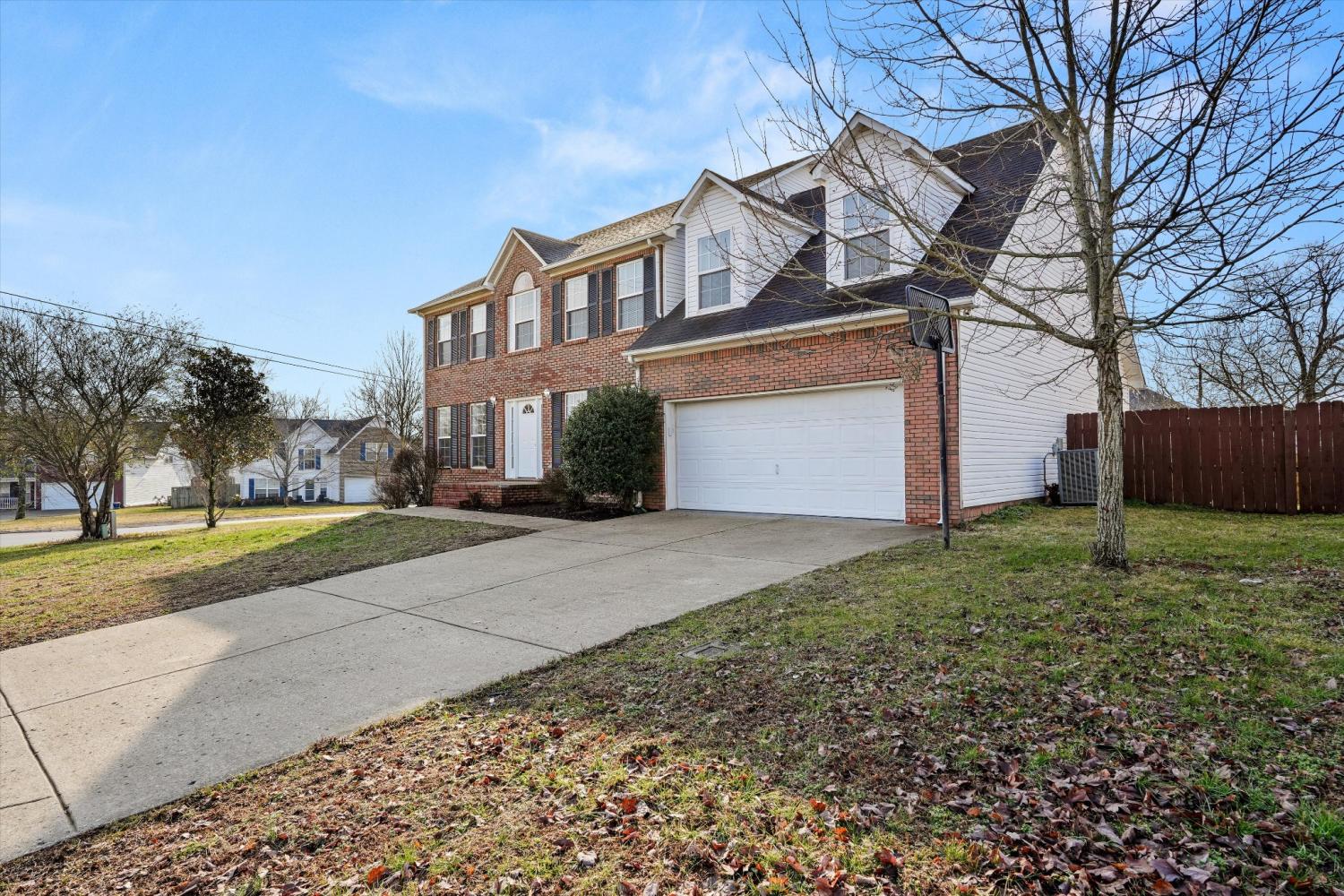 1201 Baker Creek Dr TN 37174 For Sale - 