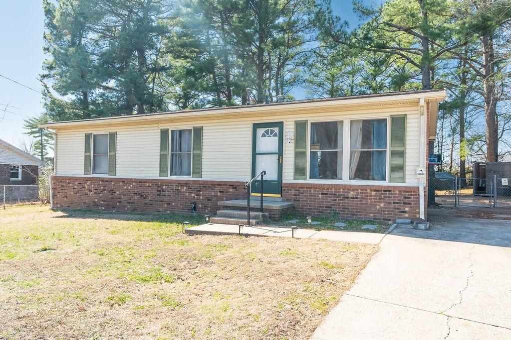 621-Evergreen-Park-Dr For Sale