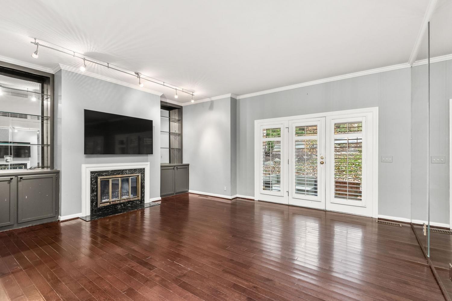 201 Westchase Dr TN 37205 For Rent - 