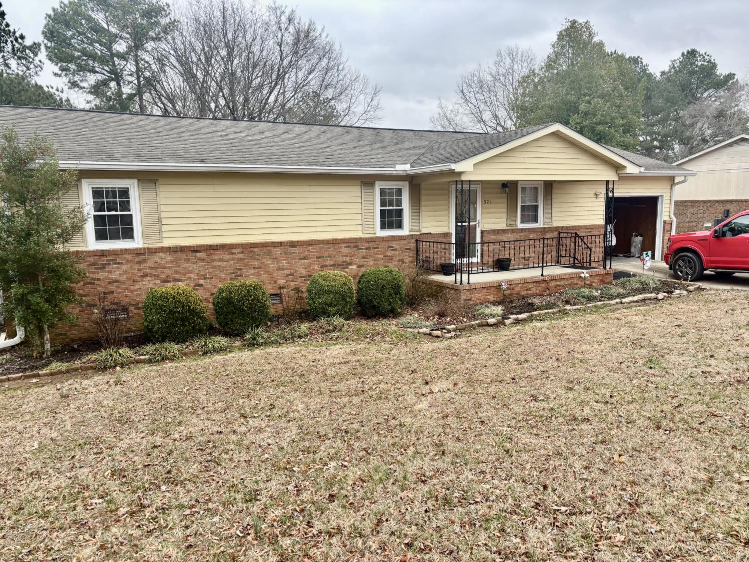 321-Greenwood-Dr For Sale