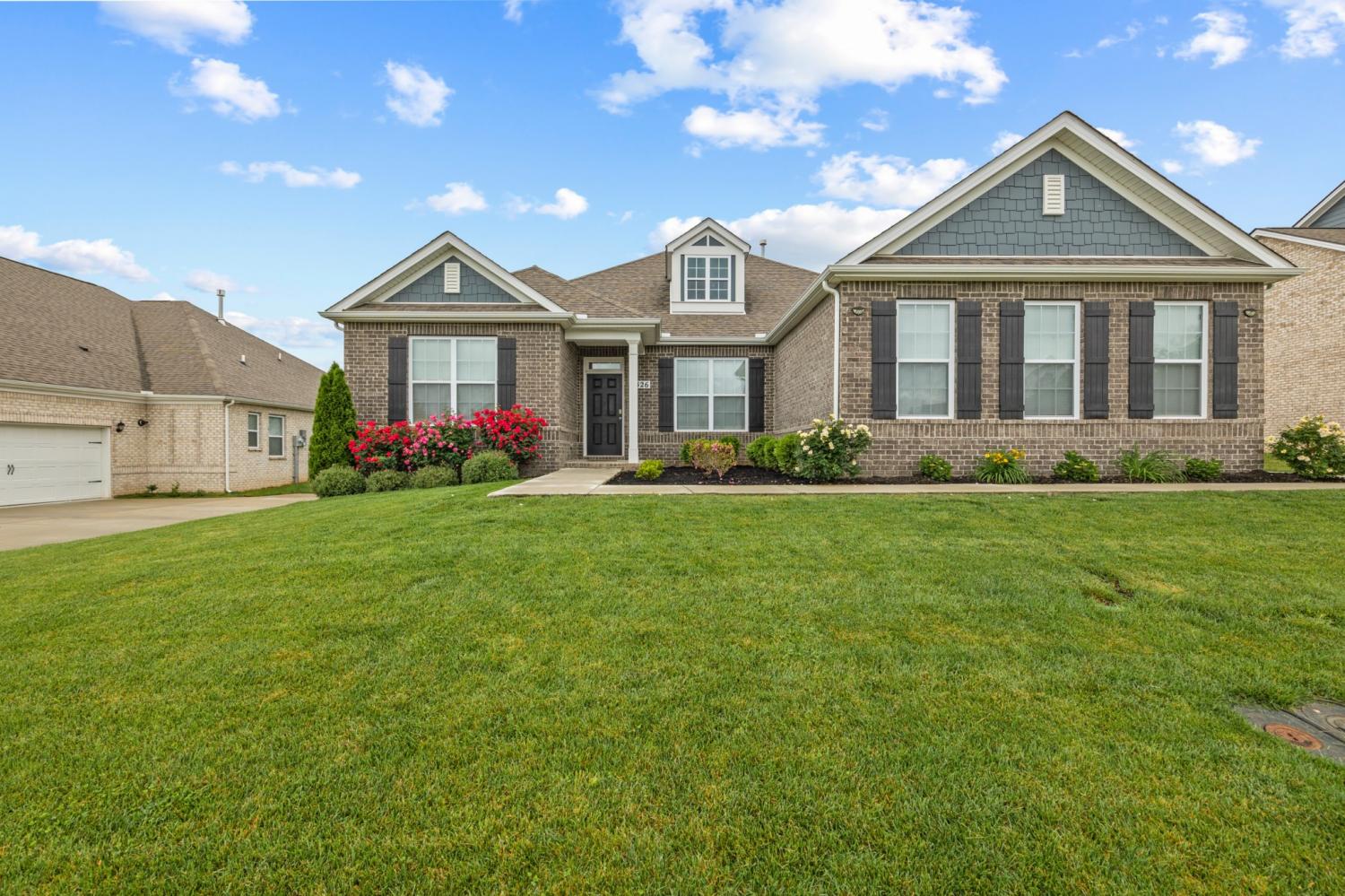 326-Greymoor-Ln For Sale
