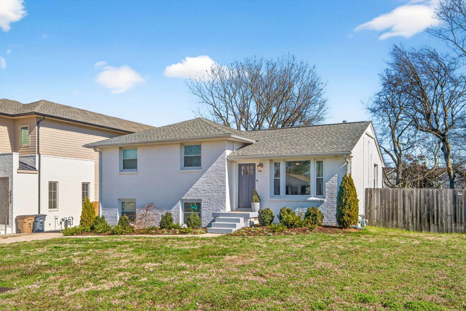 502-Scholarship-Drive For Sale