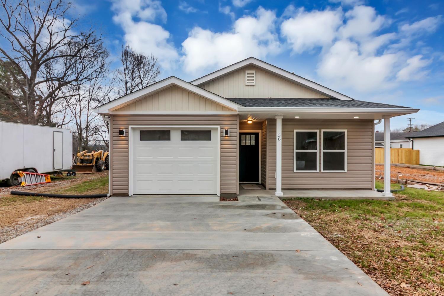 38-Warren-St For Sale