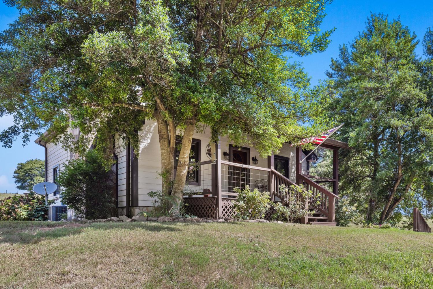 3984-Carr-Rd For Sale
