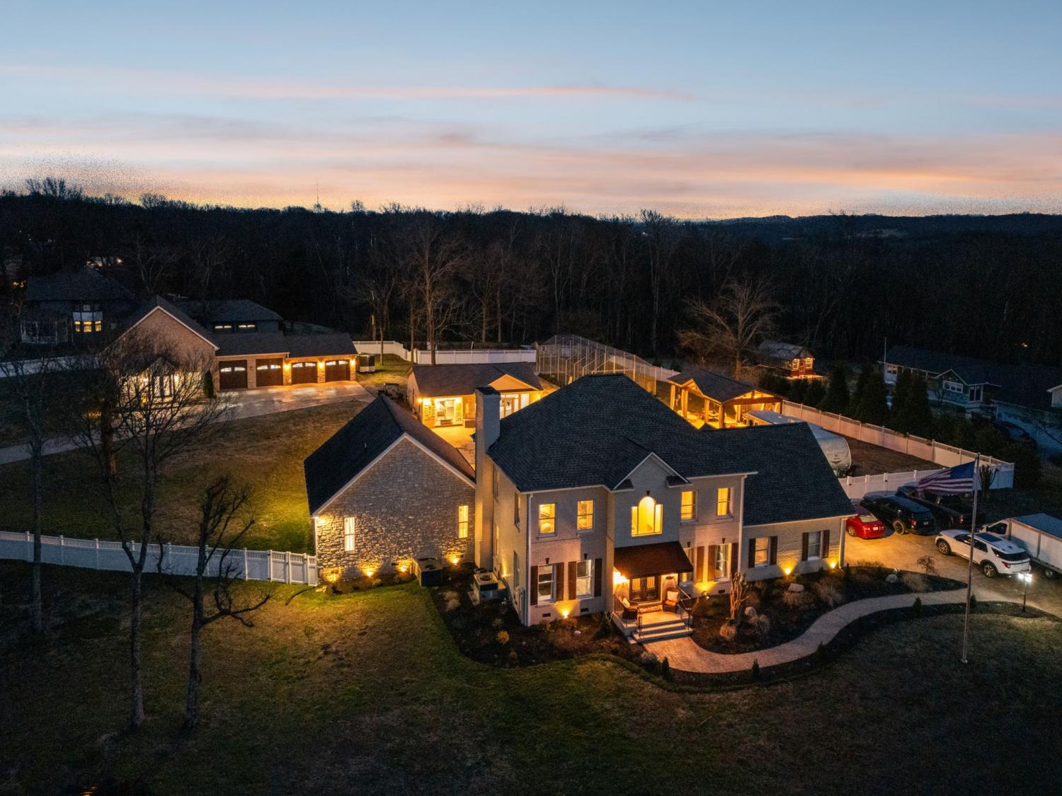 Whitthorne Middle School Property for Sale