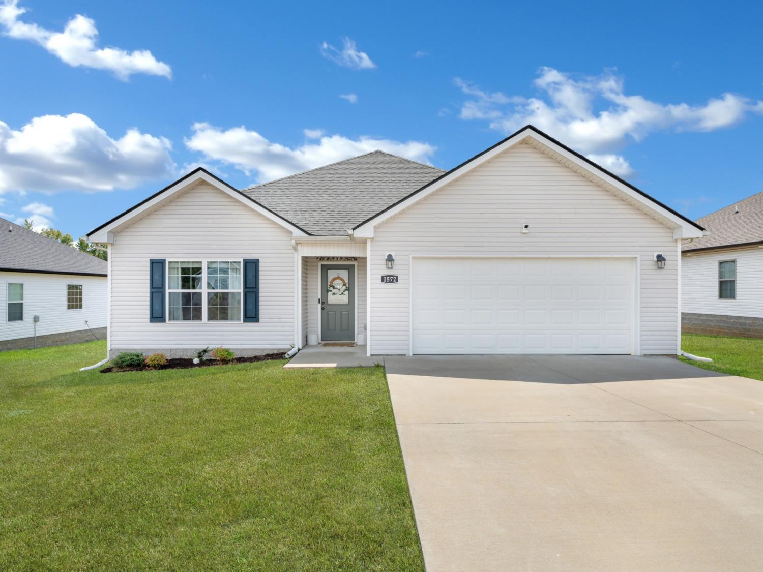 1572-Variance-Dr For Sale