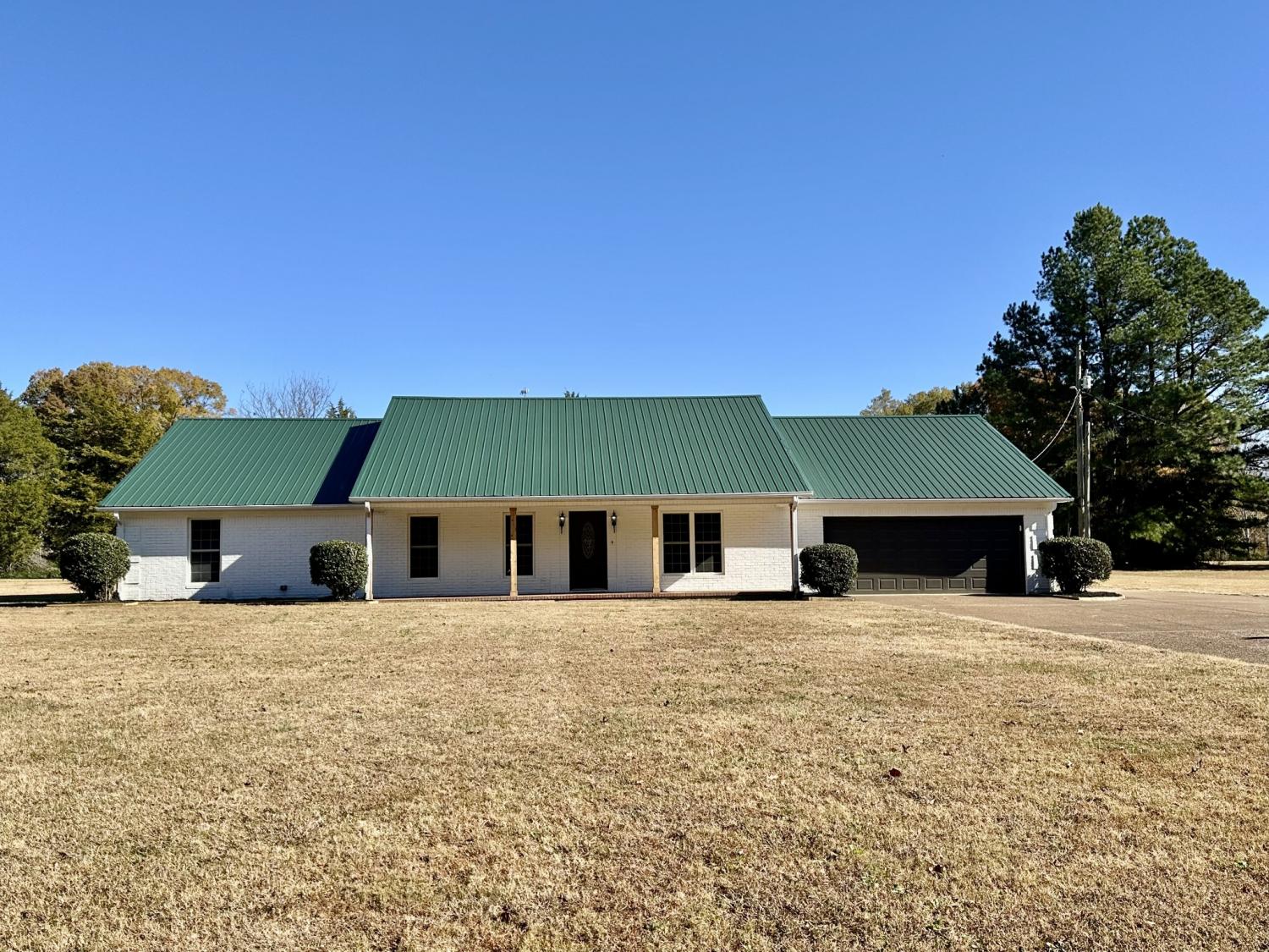 123-Walnut-Hill-Rd For Sale