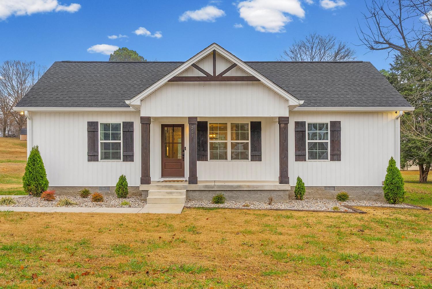 205-Maple-St For Sale