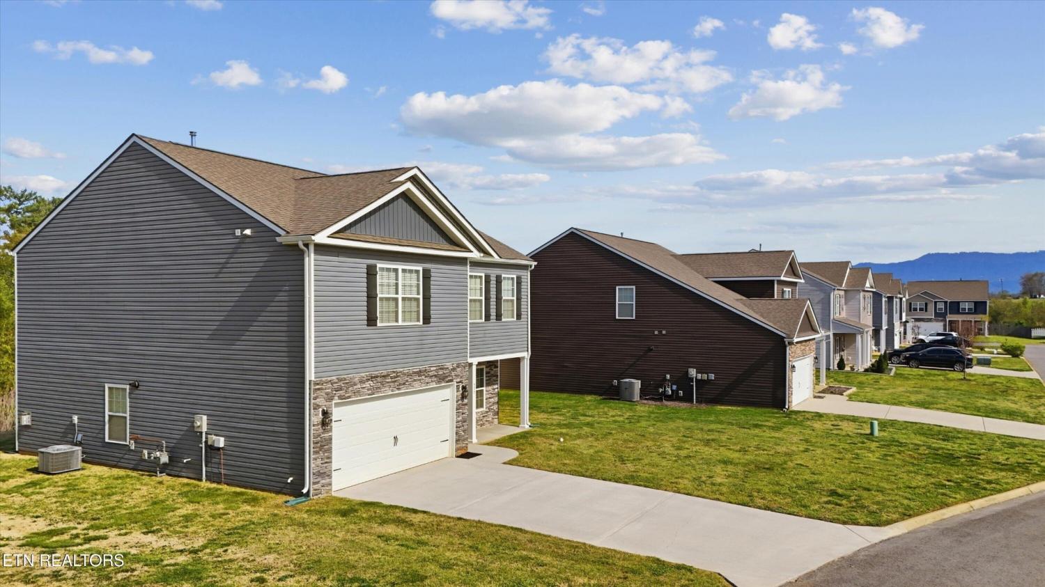575-Smoky-Valley-Lane For Sale