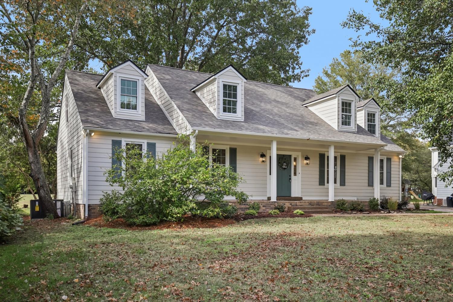 320-Cotton-Ln For Sale