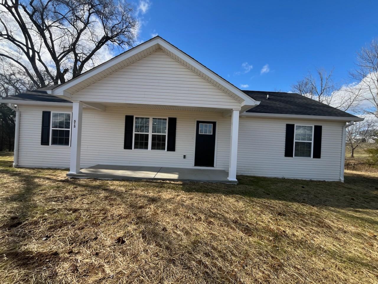 515-Armstrong-Rd For Sale