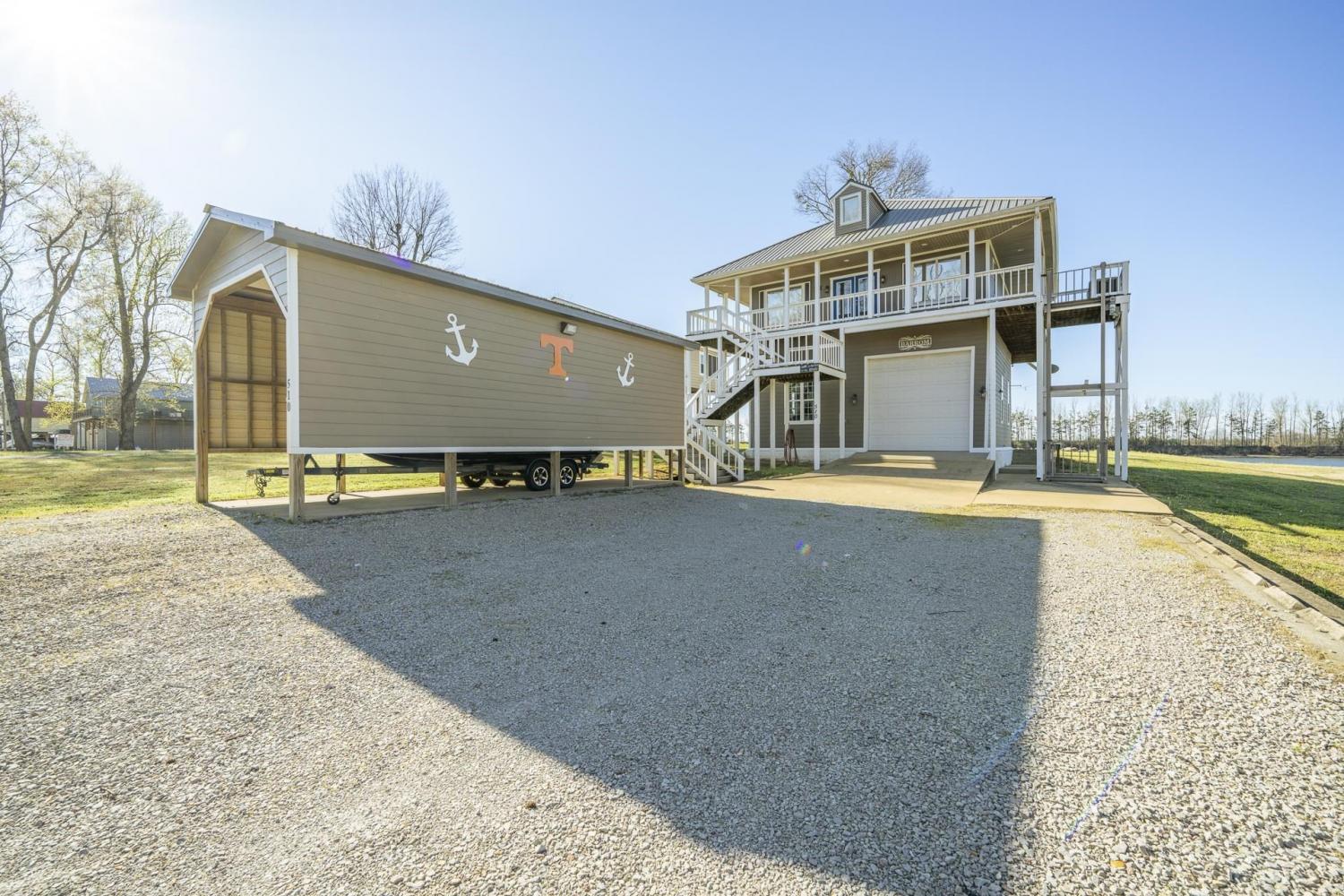 510-VISTA-RIVER-LN For Sale