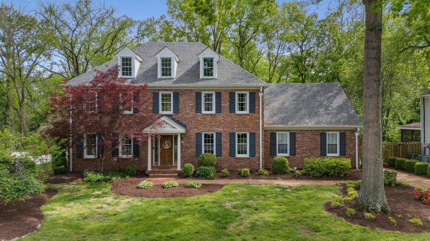 173-Riverwood-Dr For Sale